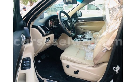 Buy Import Jeep Grand Cherokee Black Car in Import - Dubai in East Mahé Buy Import Jeep Grand Cherokee Black Car in Import - Dubai in East Mahé