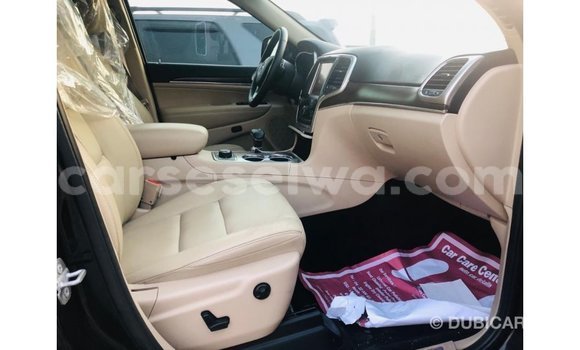 Buy Import Jeep Grand Cherokee Black Car in Import - Dubai in East Mahé Buy Import Jeep Grand Cherokee Black Car in Import - Dubai in East Mahé