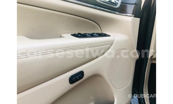 Buy Import Jeep Grand Cherokee Black Car in Import - Dubai in East Mahé Buy Import Jeep Grand Cherokee Black Car in Import - Dubai in East Mahé