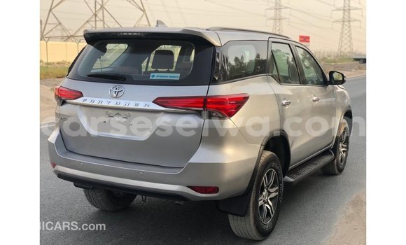 Buy Import Toyota Fortuner Other Car in Import - Dubai in East Mahé Buy Import Toyota Fortuner Other Car in Import - Dubai in East Mahé