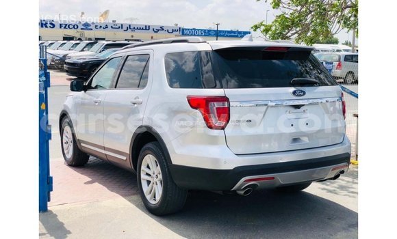 Buy Import Ford Explorer Other Car in Import - Dubai in East Mahé Buy Import Ford Explorer Other Car in Import - Dubai in East Mahé