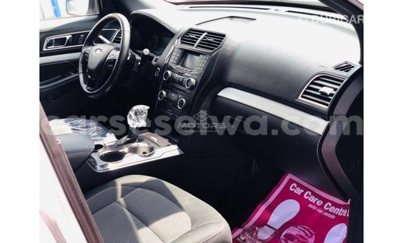 Buy Import Ford Explorer Other Car in Import - Dubai in East Mahé Buy Import Ford Explorer Other Car in Import - Dubai in East Mahé