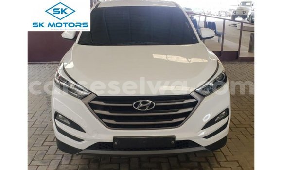 Buy Import Hyundai Tucson White Car in Import - Dubai in East Mahé Buy Import Hyundai Tucson White Car in Import - Dubai in East Mahé