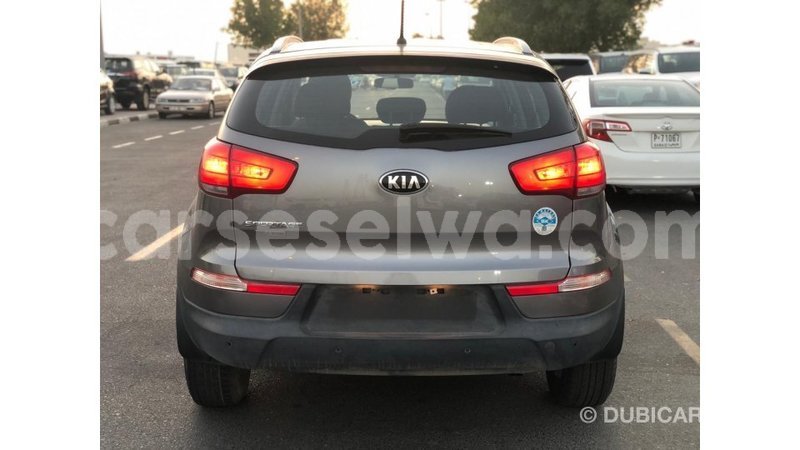 Big with watermark kia sportage east mahe import dubai 6932