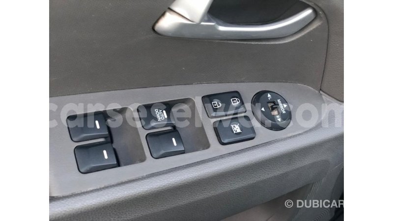 Big with watermark kia sportage east mahe import dubai 6932