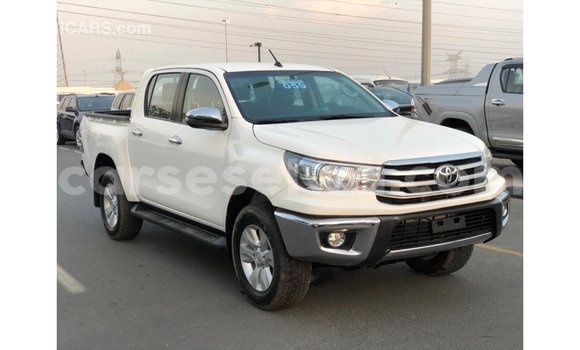 Buy Import Toyota Hilux White Car in Import - Dubai in East Mahé Buy Import Toyota Hilux White Car in Import - Dubai in East Mahé