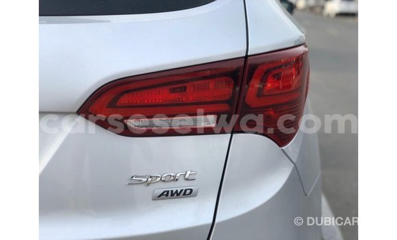 Buy Import Hyundai Santa Fe Other Car in Import - Dubai in East Mahé Buy Import Hyundai Santa Fe Other Car in Import - Dubai in East Mahé
