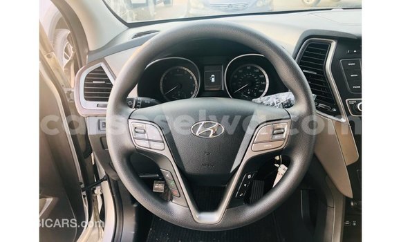 Buy Import Hyundai Santa Fe Other Car in Import - Dubai in East Mahé Buy Import Hyundai Santa Fe Other Car in Import - Dubai in East Mahé