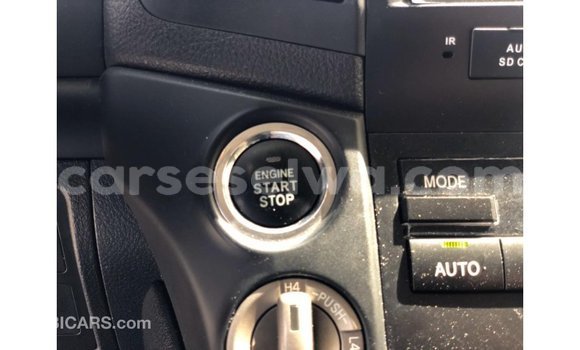 Buy Import Toyota Land Cruiser White Car in Import - Dubai in East Mahé Buy Import Toyota Land Cruiser White Car in Import - Dubai in East Mahé