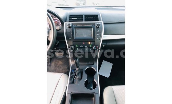 Buy Import Toyota Camry White Car in Import - Dubai in East Mahé Buy Import Toyota Camry White Car in Import - Dubai in East Mahé