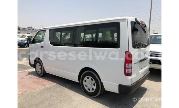 Buy Import Toyota DA White Truck in Import - Dubai in East Mahé Buy Import Toyota DA White Truck in Import - Dubai in East Mahé