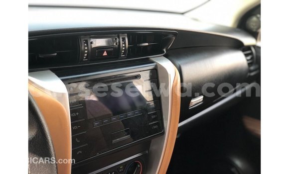 Buy Import Toyota Fortuner White Car in Import - Dubai in East Mahé Buy Import Toyota Fortuner White Car in Import - Dubai in East Mahé