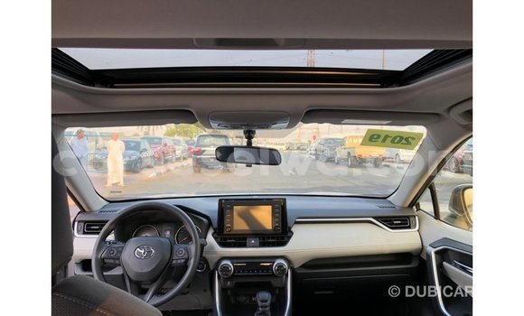 Buy Import Toyota Ade Other Truck in Import - Dubai in East Mahé Buy Import Toyota Ade Other Truck in Import - Dubai in East Mahé