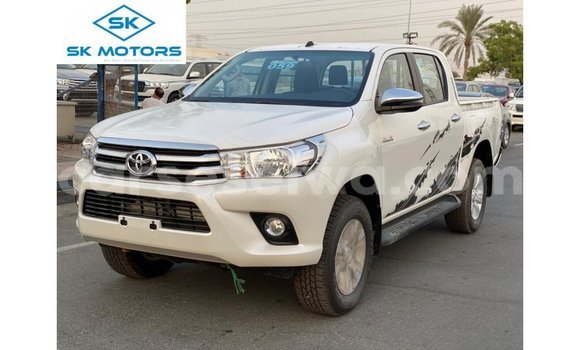 Buy Import Toyota Hilux White Car in Import - Dubai in East Mahé Buy Import Toyota Hilux White Car in Import - Dubai in East Mahé