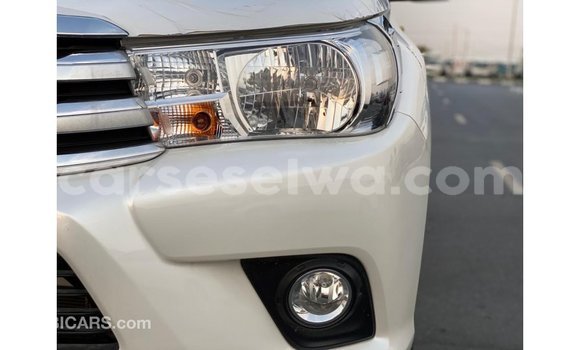 Buy Import Toyota Hilux White Car in Import - Dubai in East Mahé Buy Import Toyota Hilux White Car in Import - Dubai in East Mahé