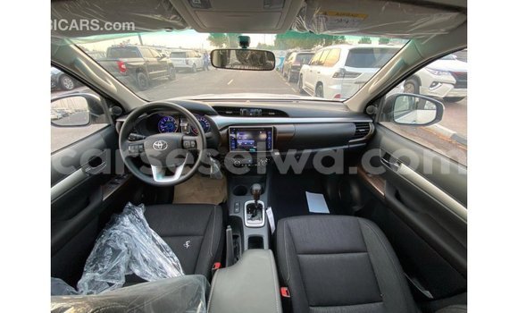 Buy Import Toyota Hilux White Car in Import - Dubai in East Mahé Buy Import Toyota Hilux White Car in Import - Dubai in East Mahé