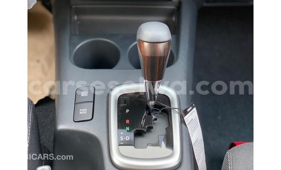 Buy Import Toyota Hilux White Car in Import - Dubai in East Mahé Buy Import Toyota Hilux White Car in Import - Dubai in East Mahé