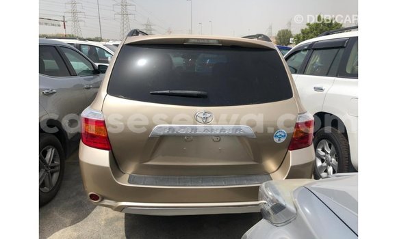 Buy Import Toyota Highlander Other Car in Import - Dubai in East Mahé Buy Import Toyota Highlander Other Car in Import - Dubai in East Mahé