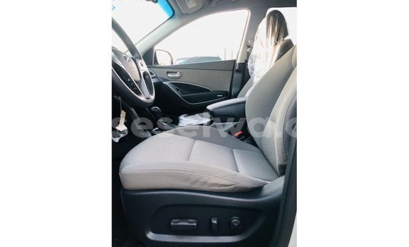 Buy Import Hyundai Santa Fe Other Car in Import - Dubai in East Mahé Buy Import Hyundai Santa Fe Other Car in Import - Dubai in East Mahé