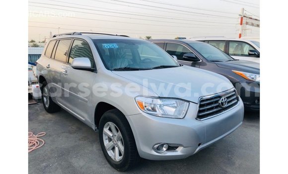 Buy Import Toyota Highlander Other Car in Import - Dubai in East Mahé Buy Import Toyota Highlander Other Car in Import - Dubai in East Mahé