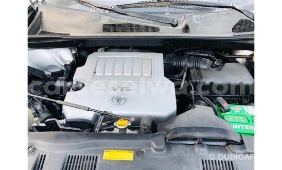 Buy Import Toyota Highlander Other Car in Import - Dubai in East Mahé Buy Import Toyota Highlander Other Car in Import - Dubai in East Mahé