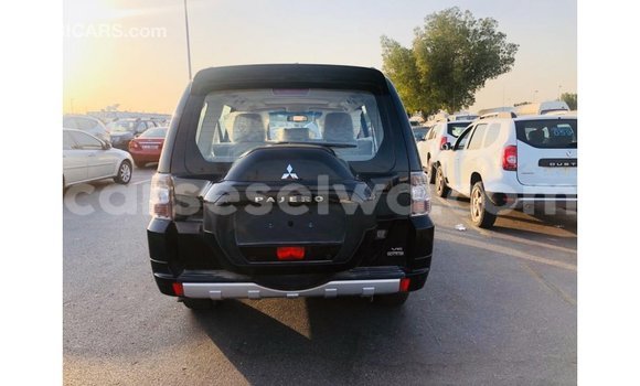 Buy Import Mitsubishi Pajero Black Car in Import - Dubai in East Mahé Buy Import Mitsubishi Pajero Black Car in Import - Dubai in East Mahé