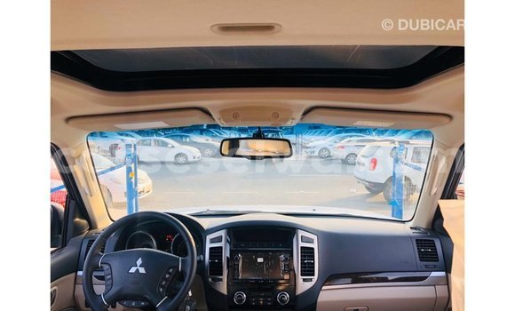 Buy Import Mitsubishi Pajero Black Car in Import - Dubai in East Mahé Buy Import Mitsubishi Pajero Black Car in Import - Dubai in East Mahé