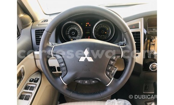 Buy Import Mitsubishi Pajero Black Car in Import - Dubai in East Mahé Buy Import Mitsubishi Pajero Black Car in Import - Dubai in East Mahé