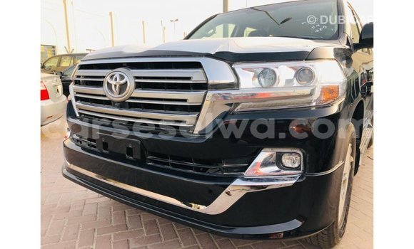Buy Import Toyota Land Cruiser Black Car in Import - Dubai in East Mahé Buy Import Toyota Land Cruiser Black Car in Import - Dubai in East Mahé