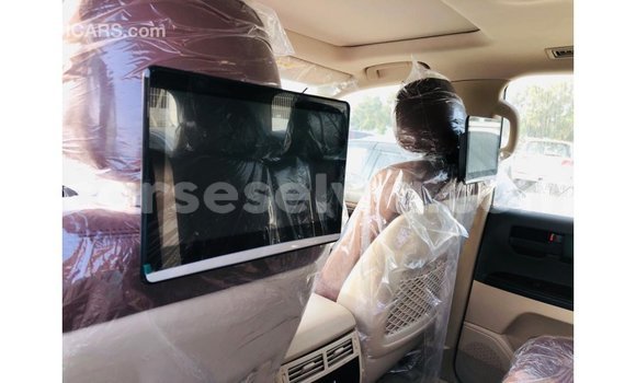 Buy Import Toyota Land Cruiser Black Car in Import - Dubai in East Mahé Buy Import Toyota Land Cruiser Black Car in Import - Dubai in East Mahé