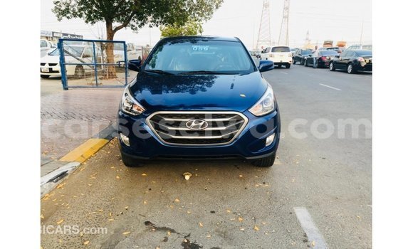 Buy Import Hyundai Tucson Blue Car in Import - Dubai in East Mahé Buy Import Hyundai Tucson Blue Car in Import - Dubai in East Mahé