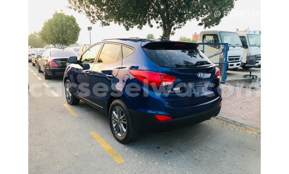 Buy Import Hyundai Tucson Blue Car in Import - Dubai in East Mahé Buy Import Hyundai Tucson Blue Car in Import - Dubai in East Mahé