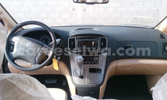 Buy Import Hyundai Accent Brown Car in Import - Dubai in East Mahé Buy Import Hyundai Accent Brown Car in Import - Dubai in East Mahé