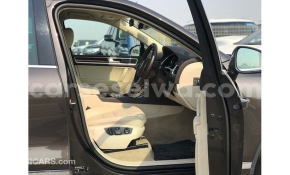 Buy Import Volkswagen Touareg Brown Car in Import - Dubai in East Mahé Buy Import Volkswagen Touareg Brown Car in Import - Dubai in East Mahé