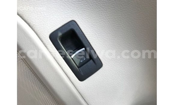 Buy Import Volkswagen Touareg Brown Car in Import - Dubai in East Mahé Buy Import Volkswagen Touareg Brown Car in Import - Dubai in East Mahé