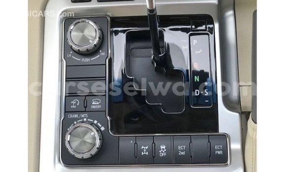 Buy Import Toyota Land Cruiser Red Car in Import - Dubai in East Mahé Buy Import Toyota Land Cruiser Red Car in Import - Dubai in East Mahé