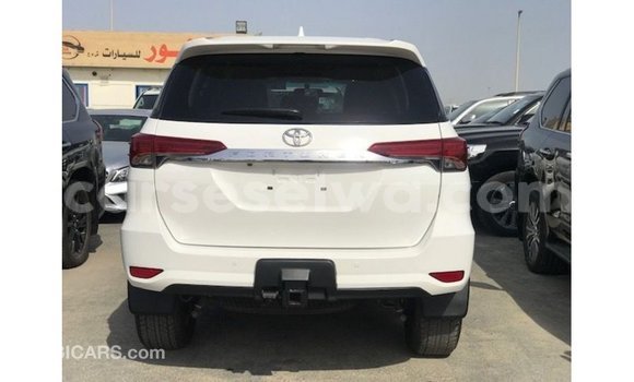 Buy Import Toyota Fortuner White Car in Import - Dubai in East Mahé Buy Import Toyota Fortuner White Car in Import - Dubai in East Mahé