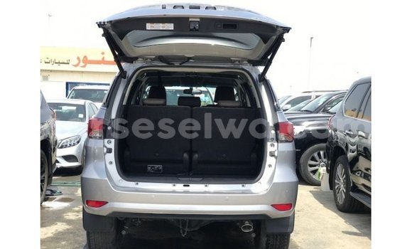 Buy Import Toyota Fortuner Other Car in Import - Dubai in East Mahé Buy Import Toyota Fortuner Other Car in Import - Dubai in East Mahé
