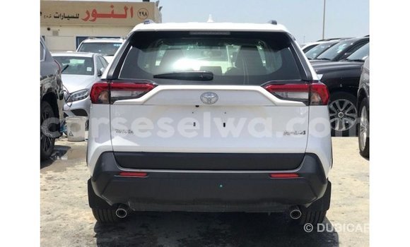 Buy Import Toyota Ade White Truck in Import - Dubai in East Mahé Buy Import Toyota Ade White Truck in Import - Dubai in East Mahé