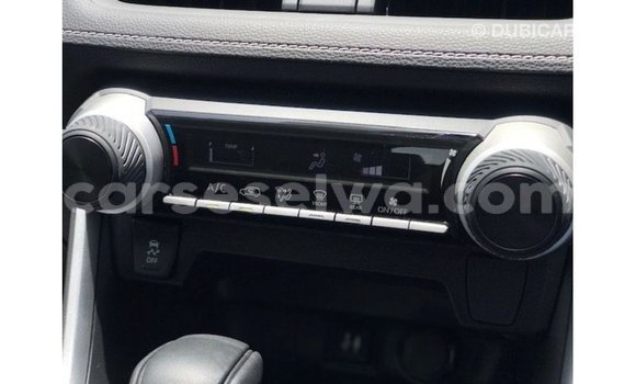 Buy Import Toyota Ade White Truck in Import - Dubai in East Mahé Buy Import Toyota Ade White Truck in Import - Dubai in East Mahé