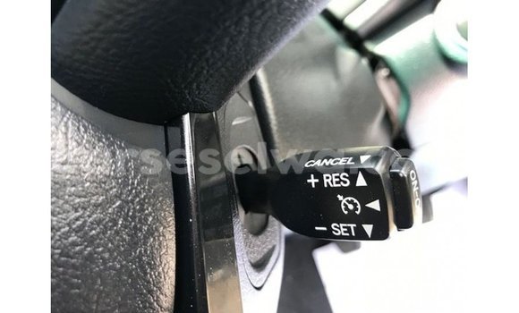 Buy Import Toyota Hilux Other Car in Import - Dubai in East Mahé Buy Import Toyota Hilux Other Car in Import - Dubai in East Mahé