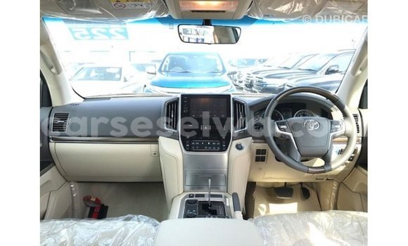 Buy Import Toyota Land Cruiser Black Car in Import - Dubai in East Mahé Buy Import Toyota Land Cruiser Black Car in Import - Dubai in East Mahé