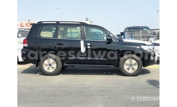 Buy Import Toyota Land Cruiser Black Car in Import - Dubai in East Mahé Buy Import Toyota Land Cruiser Black Car in Import - Dubai in East Mahé