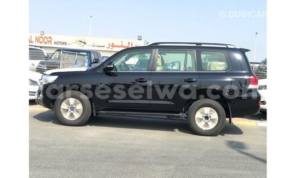 Buy Import Toyota Land Cruiser Black Car in Import - Dubai in East Mahé Buy Import Toyota Land Cruiser Black Car in Import - Dubai in East Mahé