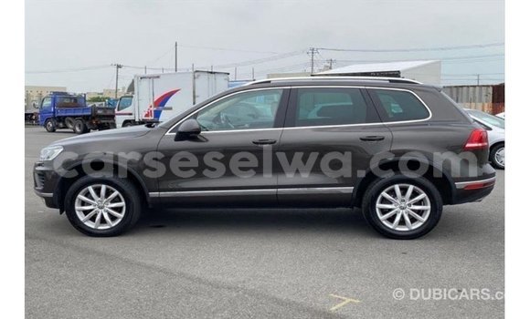 Buy Import Volkswagen Touareg Other Car in Import - Dubai in East Mahé Buy Import Volkswagen Touareg Other Car in Import - Dubai in East Mahé