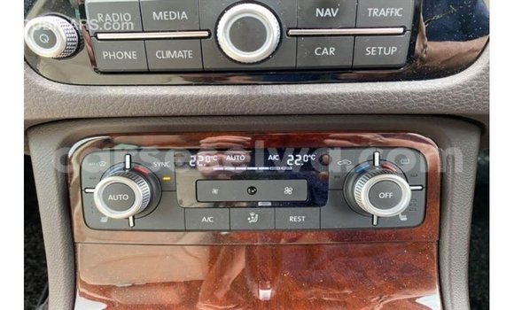 Buy Import Volkswagen Touareg Other Car in Import - Dubai in East Mahé Buy Import Volkswagen Touareg Other Car in Import - Dubai in East Mahé