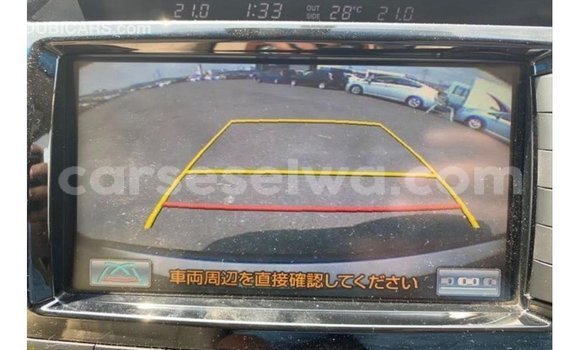 Acheter Import Voiture Toyota Land Cruiser Noir à Import - Dubai, East Mahé Acheter Import Voiture Toyota Land Cruiser Noir à Import - Dubai, East Mahé