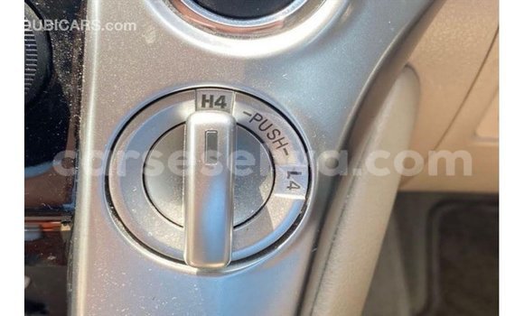 Acheter Import Voiture Toyota Land Cruiser Noir à Import - Dubai, East Mahé Acheter Import Voiture Toyota Land Cruiser Noir à Import - Dubai, East Mahé