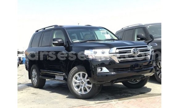 Buy Import Toyota Land Cruiser Black Car in Import - Dubai in East Mahé Buy Import Toyota Land Cruiser Black Car in Import - Dubai in East Mahé