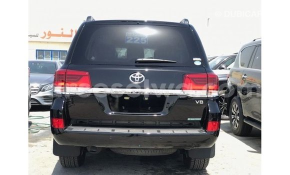 Buy Import Toyota Land Cruiser Black Car in Import - Dubai in East Mahé Buy Import Toyota Land Cruiser Black Car in Import - Dubai in East Mahé